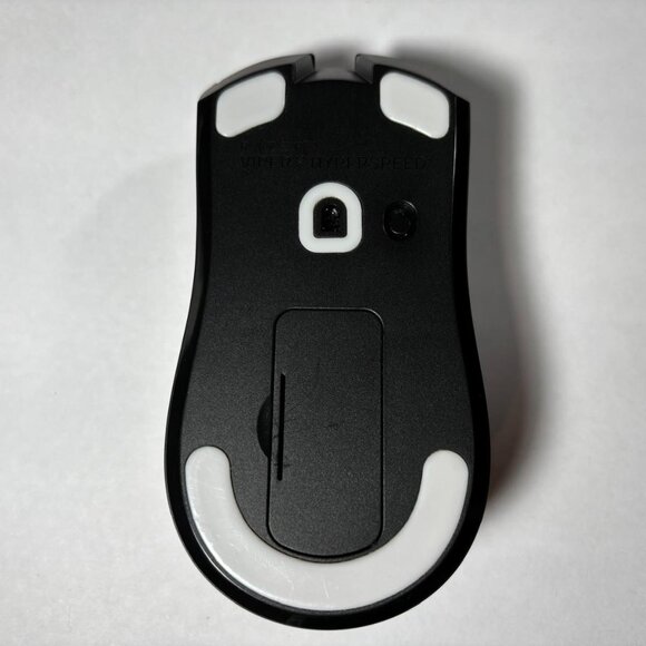 Razer Viper V3 Hyperspeed Wireless Gaming Mouse (no box) - Picture 7 of 8